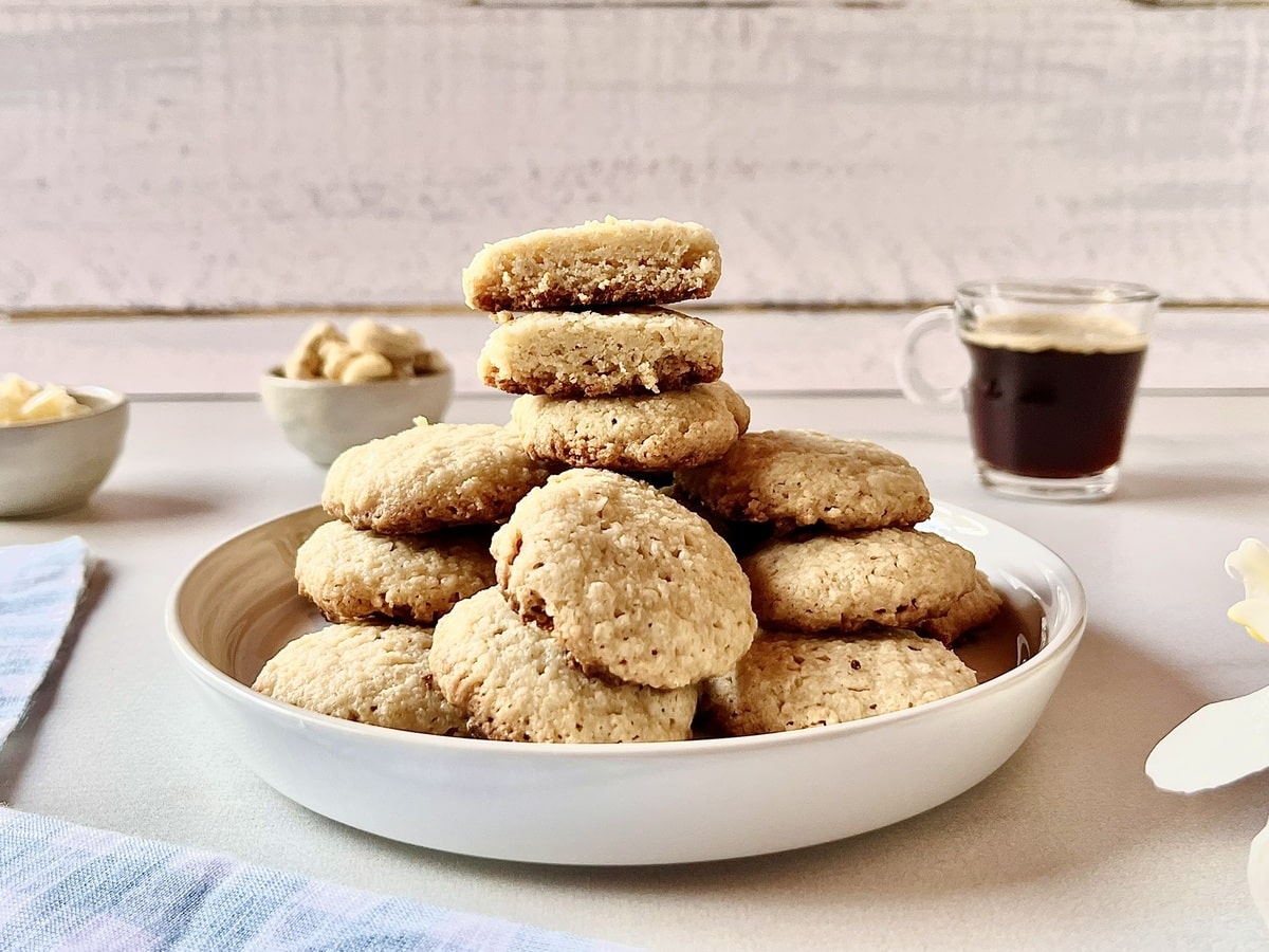 Biscoitos amanteigados vegano e sem glúten