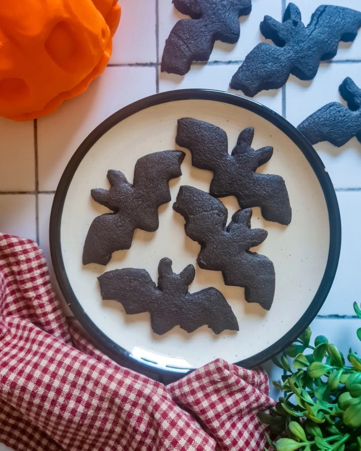 Biscoitos de cacau black de morcego