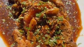 Bisteca com molho de laranja oriental