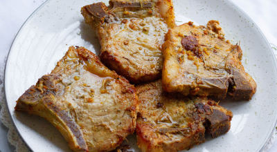 Bisteca de porco frita
