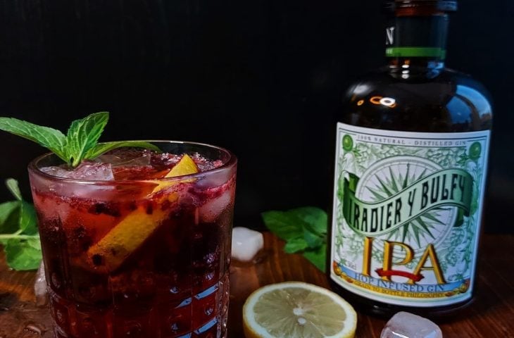 Blackberry lemon gin