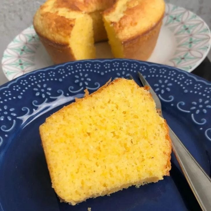 Bolo de cuscuz fofinho