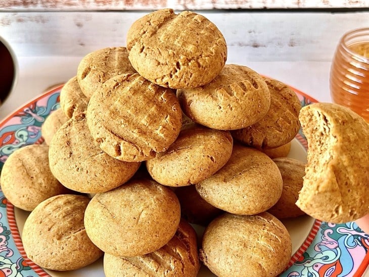 Bolachinhas de mel finalizadas.