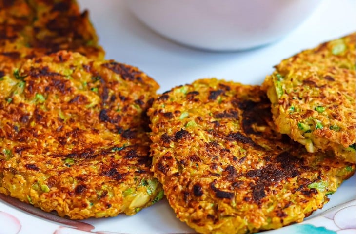 Bolinho de abobrinha vegano