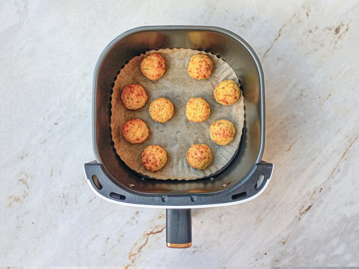 Bolinhos assados na air fryer.