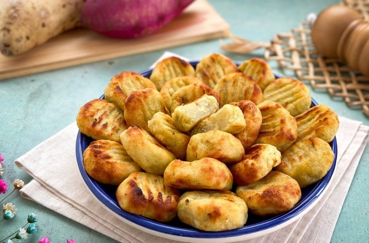 Bolinho de batata-doce na airfryer