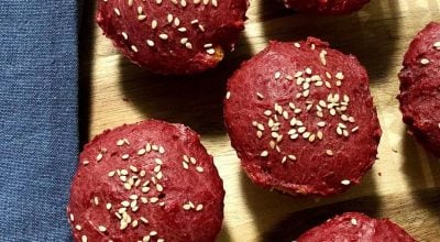 Bolinho de beterraba com frango