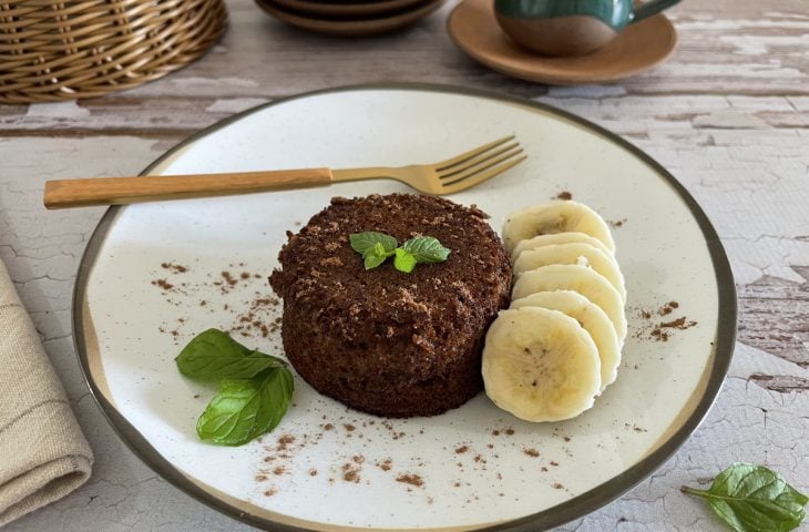Bolinho de cacau e banana