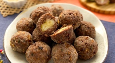 Bolinho de carne moída com queijo