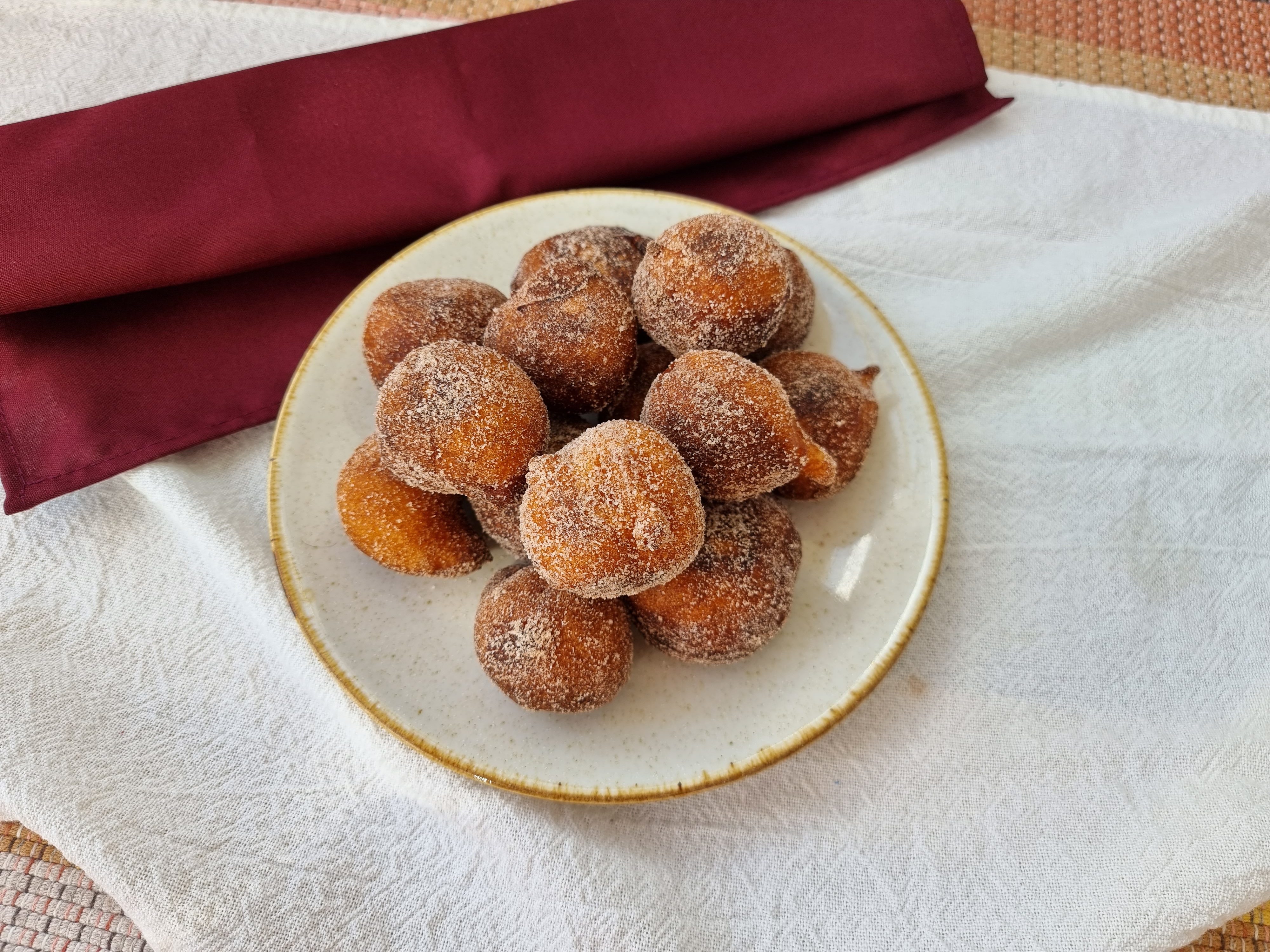 Bolinho de chuva simples e sequinho