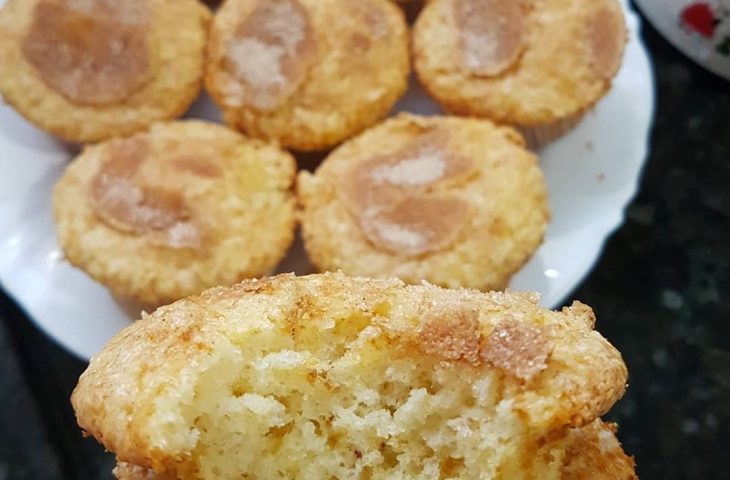 Bolinho de chuva assado
