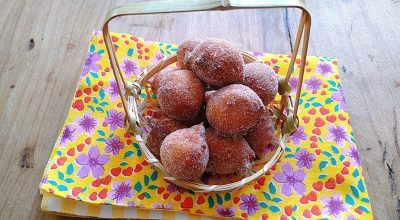 Bolinho de chuva com banana