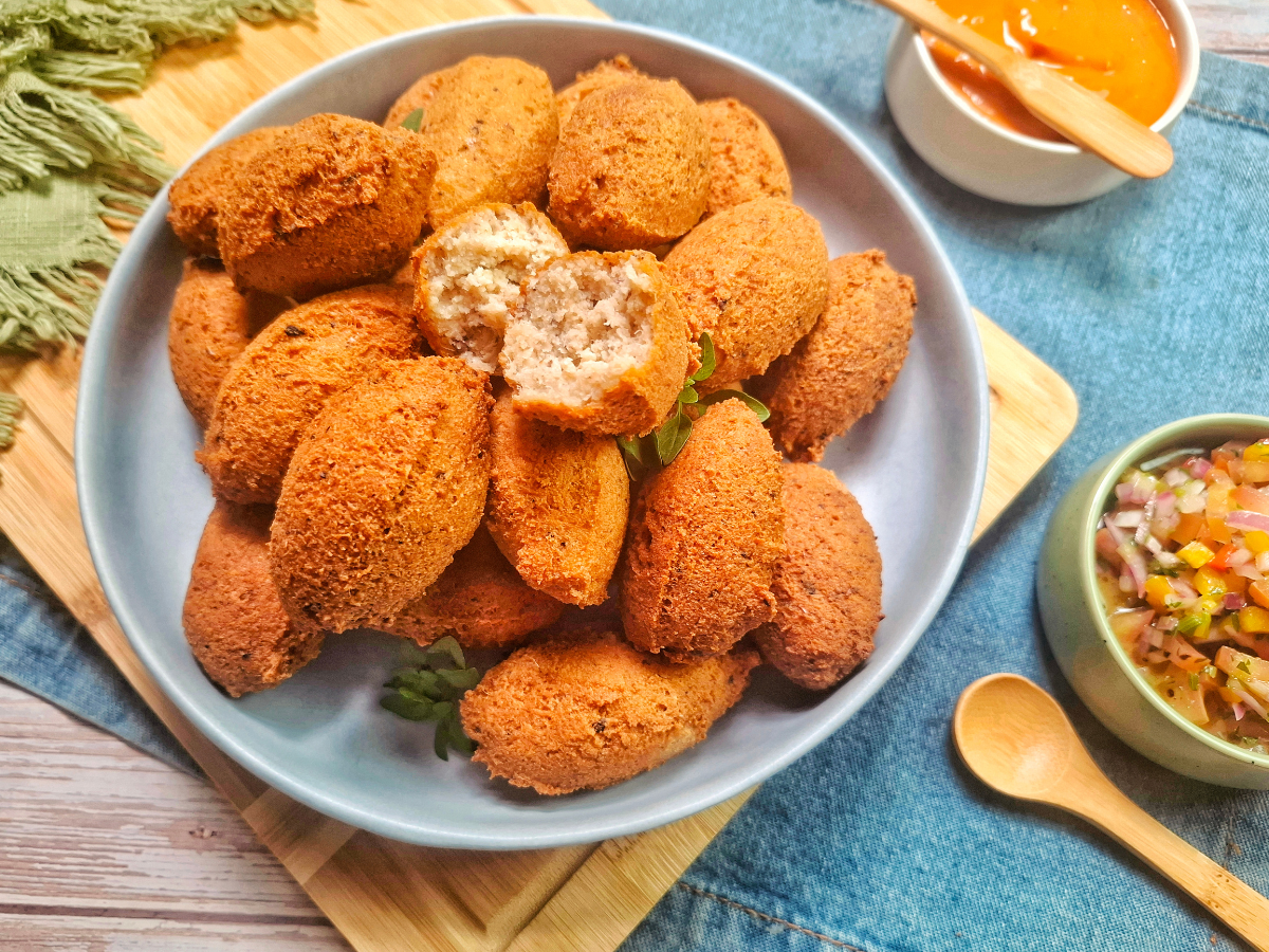 Bolinho de feijão fradinho⁣