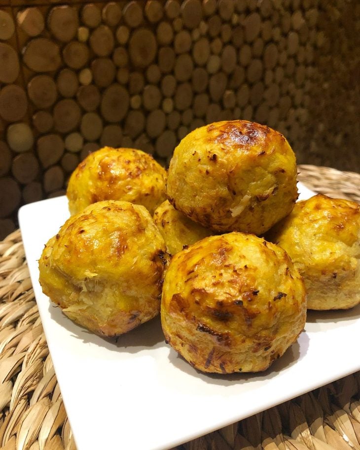 Bolinho de frango com batata-doce na airfryer