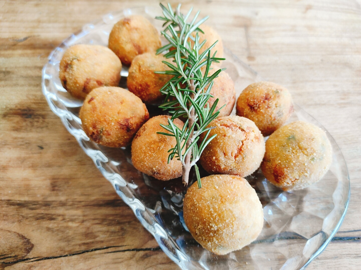 Bolinho de frango rápido