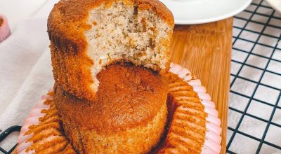 Bolinho de maçã com coco