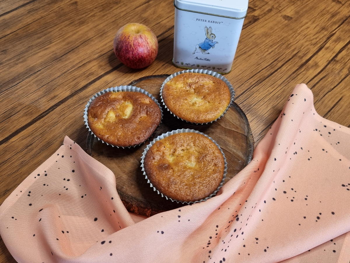 Bolinho de maçã simples