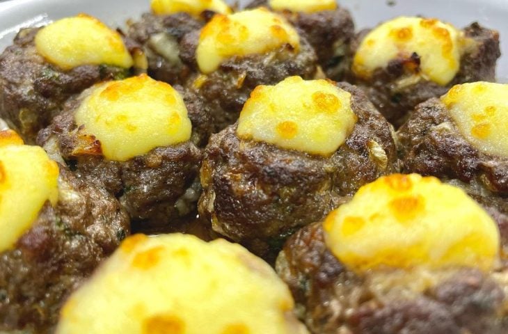 Bolinho kafta recheado