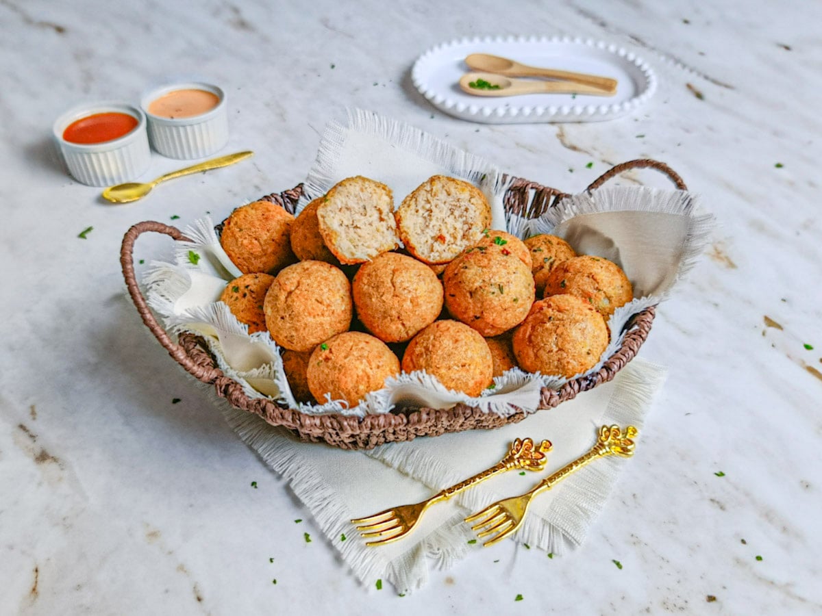 Bolinho salgado de frango