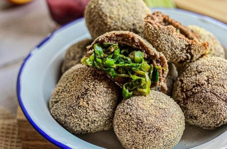 Bolinho vegano de feijoada