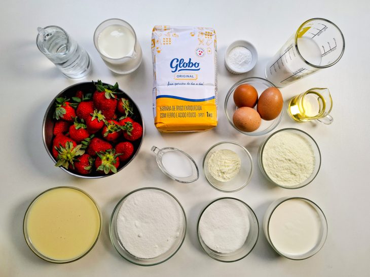 Ingredientes separados para o preparo da receita.