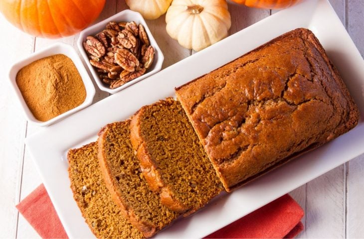 Bolo de abóbora com canela