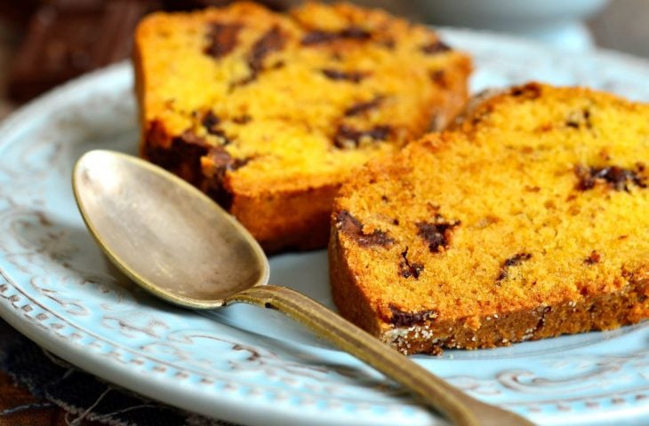 Bolo de abóbora com chocolate