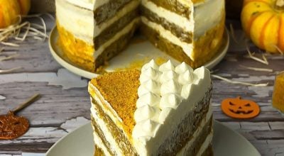 Bolo de abóbora com especiarias e cream cheese