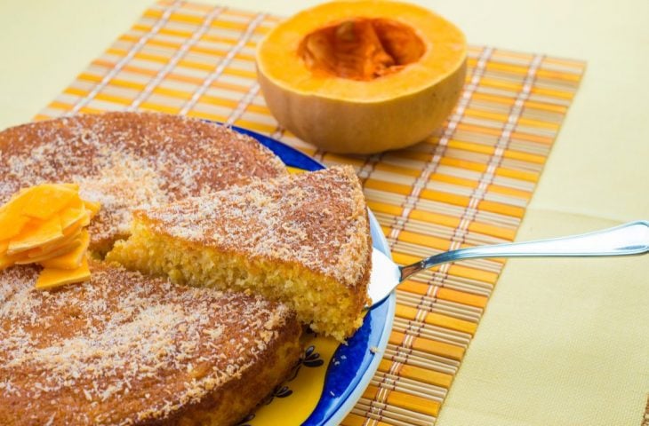 Bolo de abóbora sem glúten e sem lactose