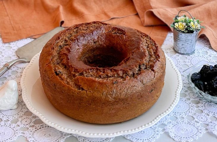 Bolo de ameixa de liquidificador