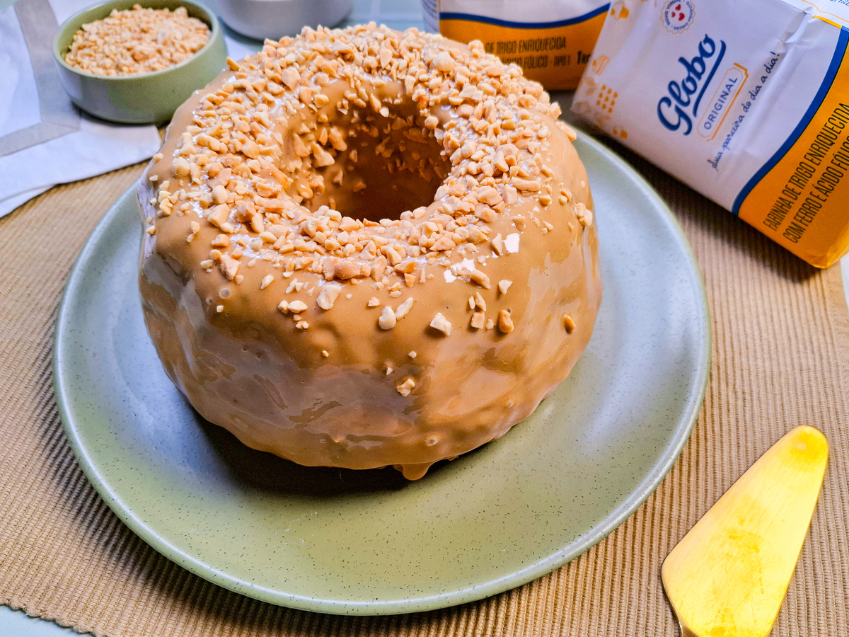 Bolo de amendoim