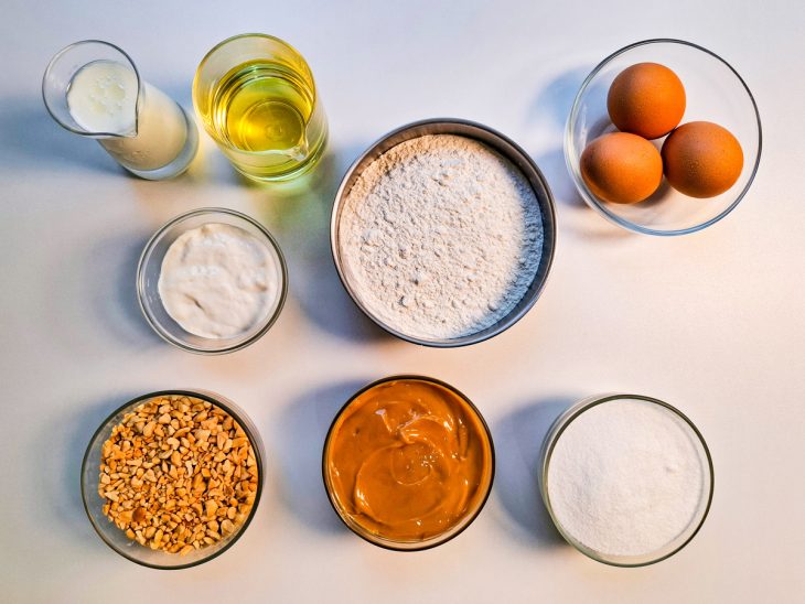 ingredientes para preparo de bolo amendoim.