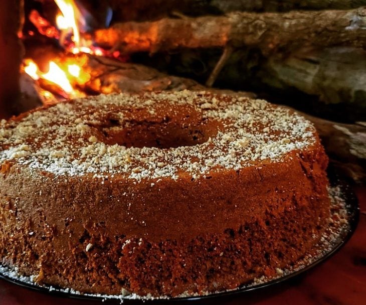 Bolo de amendoim com cacau