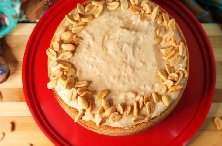 Bolo de amendoim com farinha de arroz