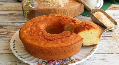 Bolo de arroz cozido com queijo