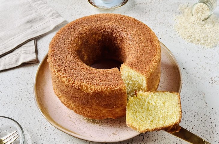 Bolo de arroz cru fofinho