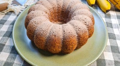 Bolo de banana com canela fofinho