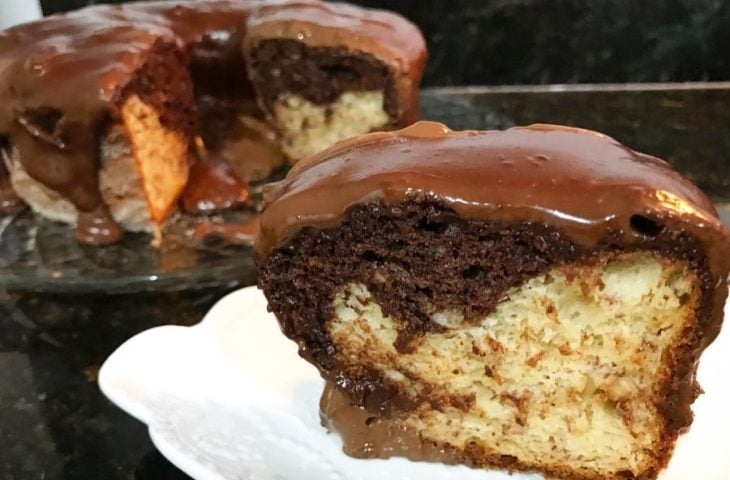 Bolo de banana com chocolate