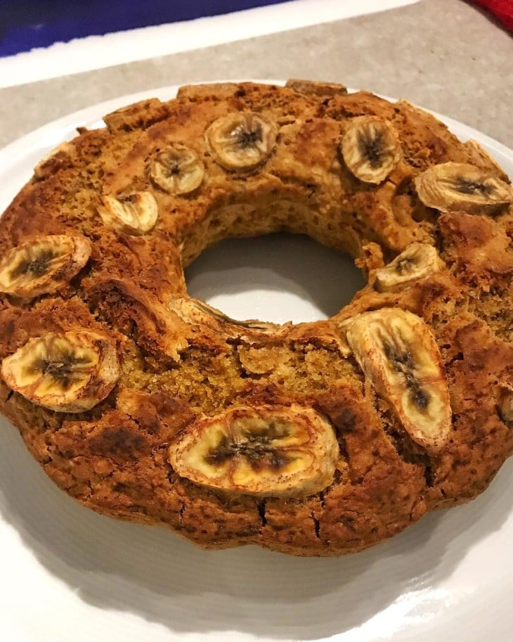 Bolo de banana com especiarias vegano