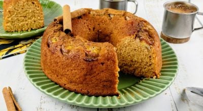 Bolo de banana com farinha de rosca