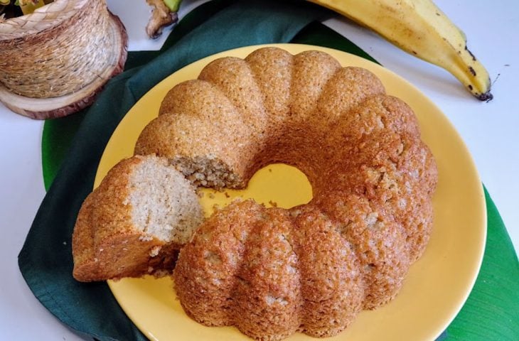 Bolo de banana-da-terra