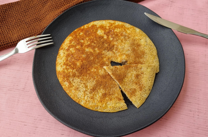 Bolo de banana de frigideira