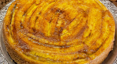 Bolo de banana invertido sem glúten