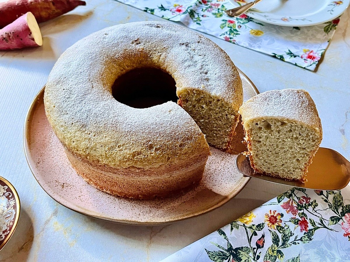 Bolo de batata-doce simples