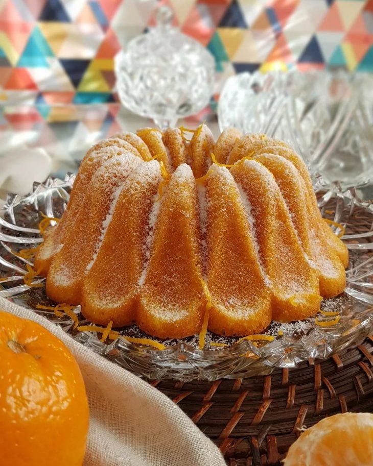 Bolo de bergamota e laranja