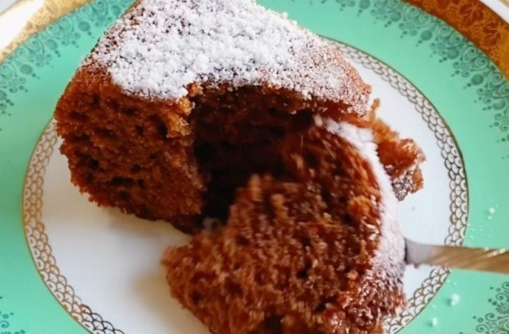Bolo de cacau com laranja