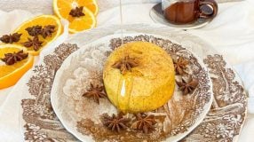 Bolo de caneca de laranja