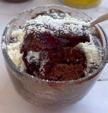 Bolo de caneca de Nutella