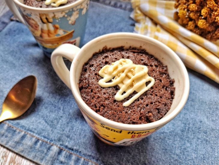 bolo de caneca simples e fofinho