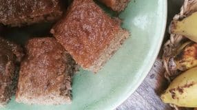 Bolo de casca de banana